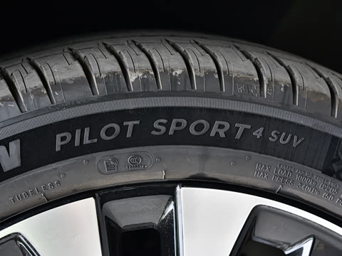 2026�� 235km ����Ǭ��������