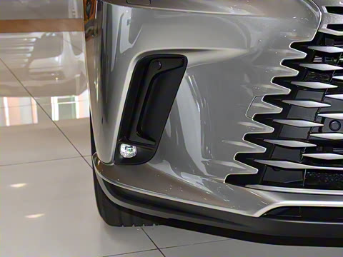 2026�� 350h ����������