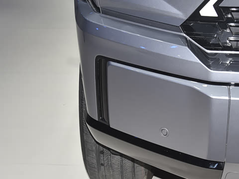 2025�� Max