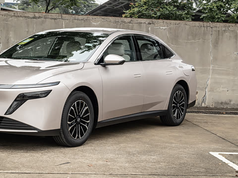 2026�� 180 Pro �ഺ��