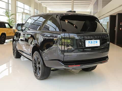 2026�� 3.0 L6 360PS SE�����