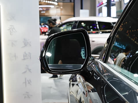 2024�� 3.0T V6 �������Ű� ����