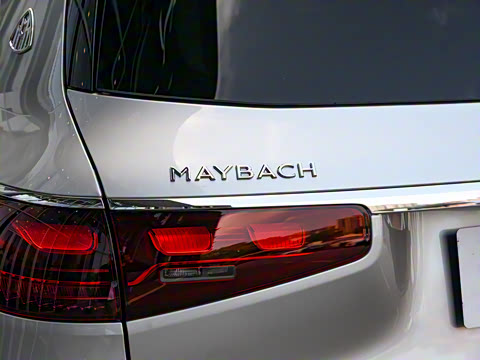 2026�� GLS 480 4MATIC ���ݰ�