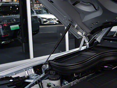 2026�� GLS 480 4MATIC ���ݰ�