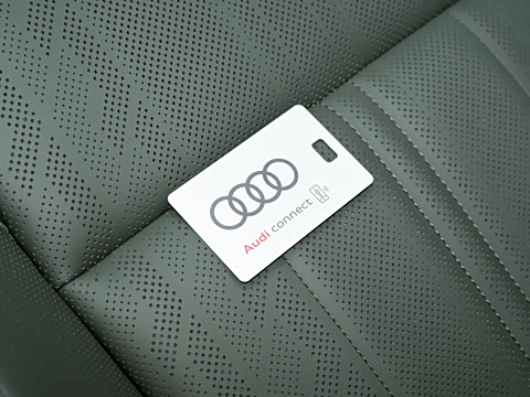 2026�� 2.0T quattro ������	