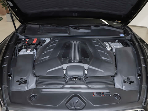 2026�� 4.0T V8 ������վ���