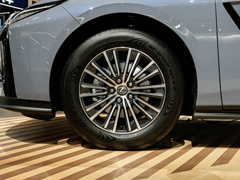 2026�� 300h