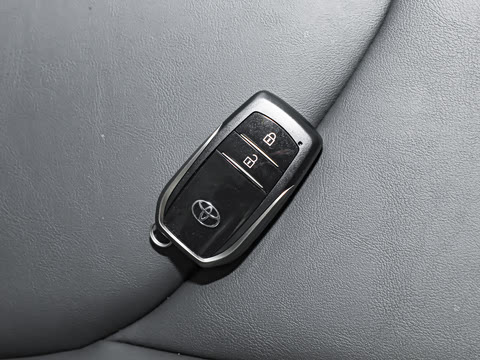 2026�� 2.5L���ܵ��˫��������Ӣ�� 7��