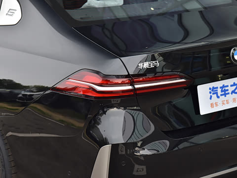 2026�� �Ŀ� 530Li ������ ������װ