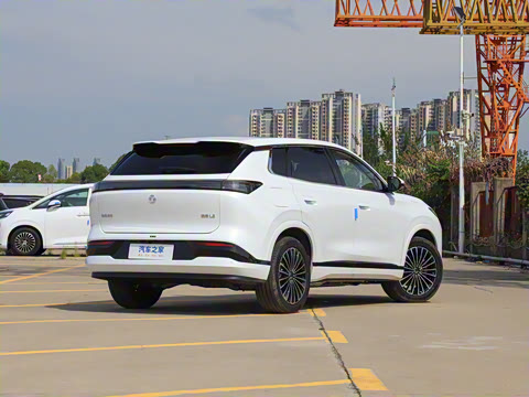 2025�� 185KM�����