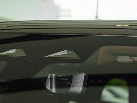 2025�� 3.0 L6 400PS �䷶�ӳ���