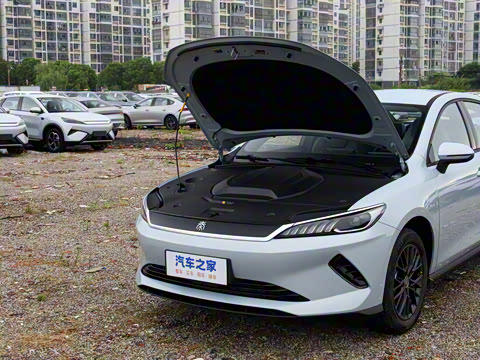 2025�� EV �Ǽݰ� 510KM��ȡ��