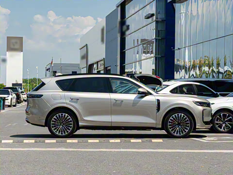 2025�� FREE+ ����Ǭ����