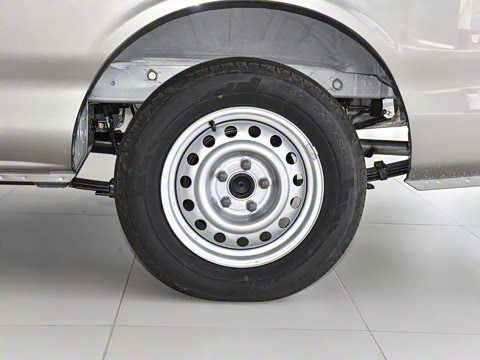 2025�� M5 1.6L ��׼��5��CNG