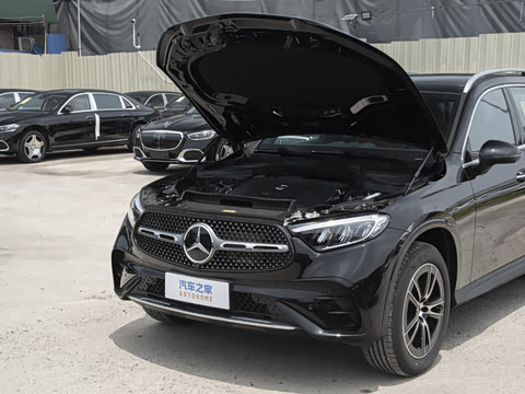 2026�� �Ŀ� GLC 260 L 4MATIC ������