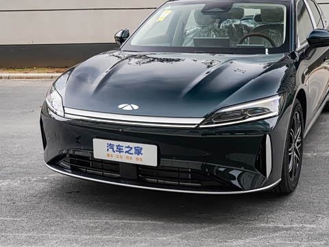 2025�� 260��������������