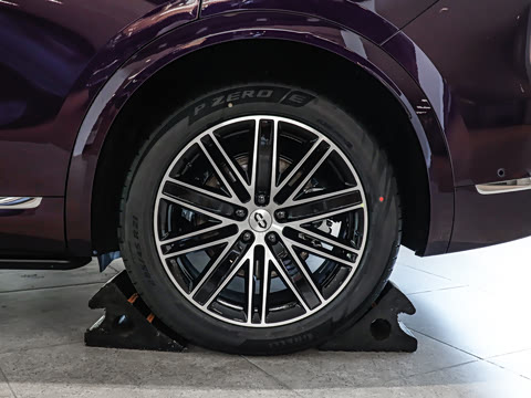 2026�� ���� Ultra������ 5��(896�߼����״