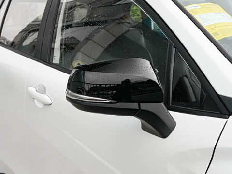 2026�� 2.0L CVT����PLUS��