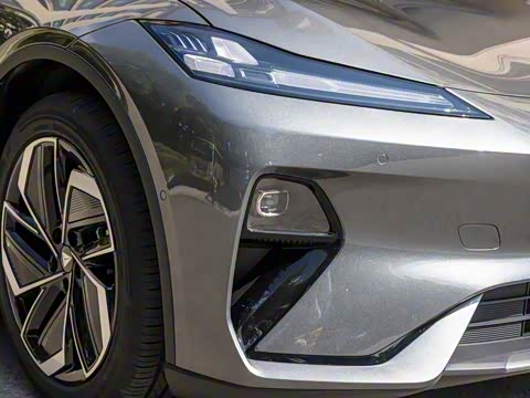 2026�� 550Ultra��ΪǬ��ADS SE��