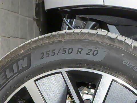 2025�� Ǭ�� UItra 5��