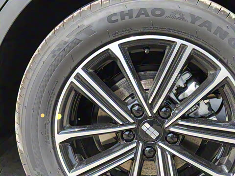 2025�� EM-i 70km ������