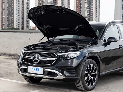 2026�� �Ŀ� GLC 260 L 4MATIC ������