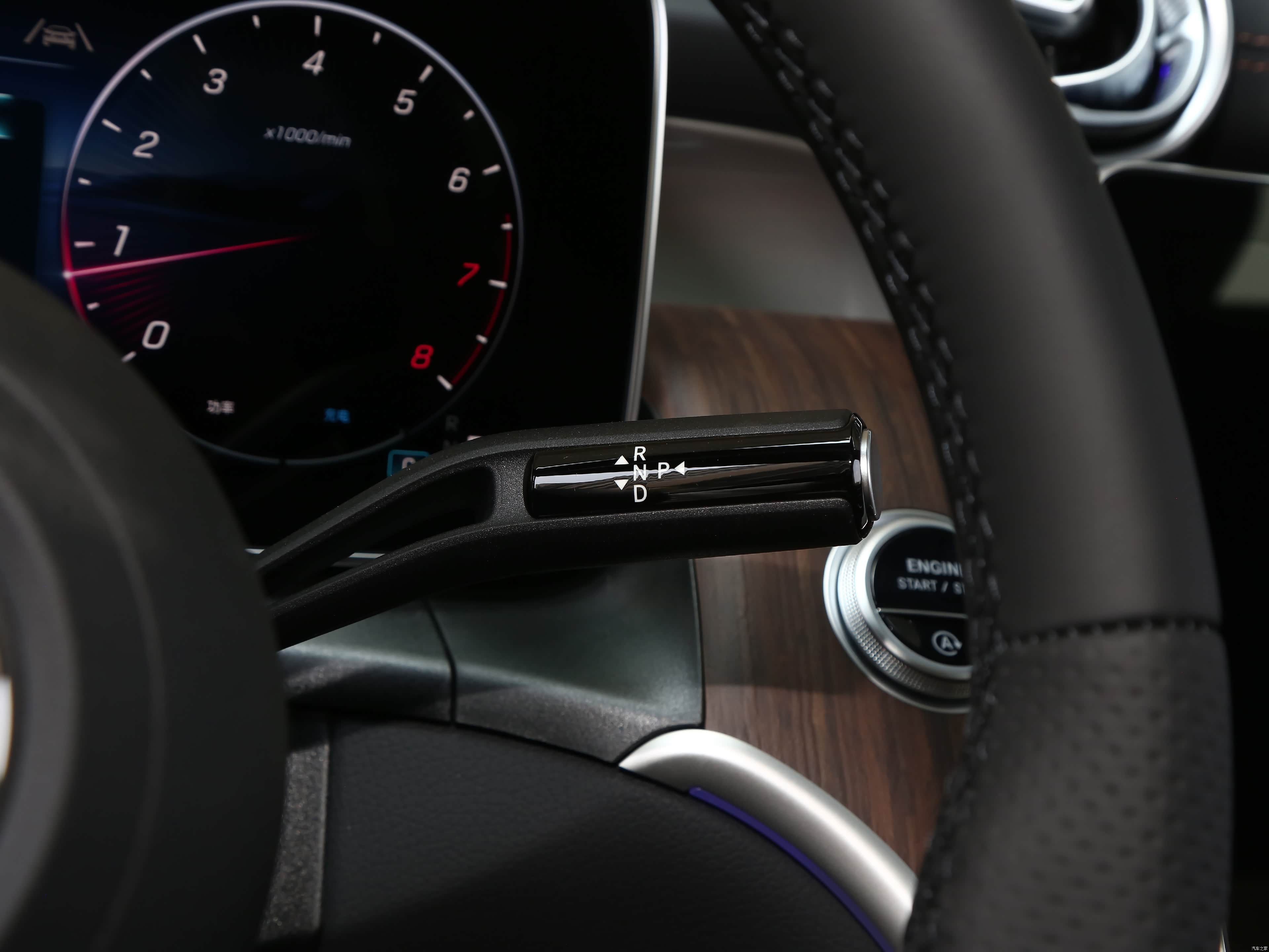 Mercedes-Benz GLC, миниатюра 17