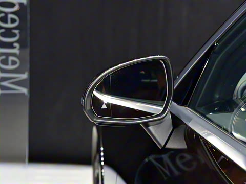 2026�� GLC 300 L 4MATIC ������