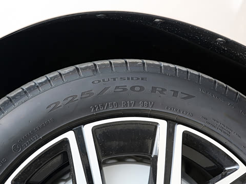 2027�� B4 ���ݺ�����