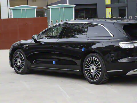 2025�� ���� Ultra��������