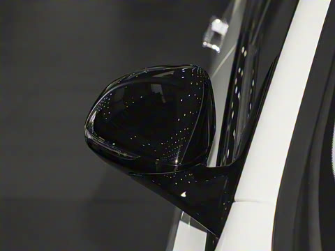 2025�� �Ŀ� E 260 �˶���