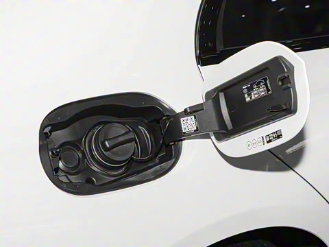 2025�� �Ŀ� E 260 �˶���