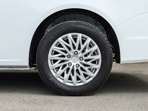 2026�� 2.0L �Զ��������� 7��