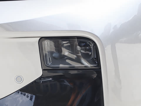 2027�� 610������