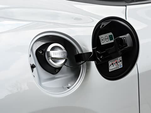 2026�� 3.9T V8 ��׼��