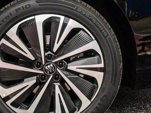 2025�� ������