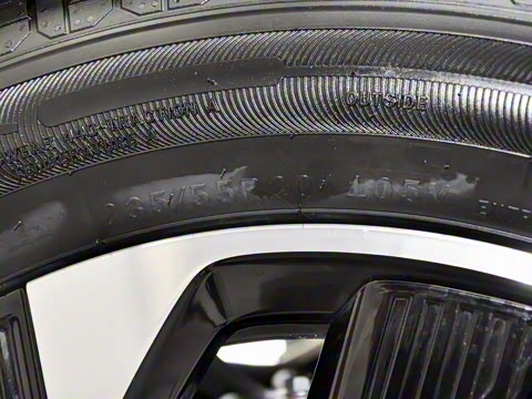 2025�� 2.0T PHEV ���������� 7��