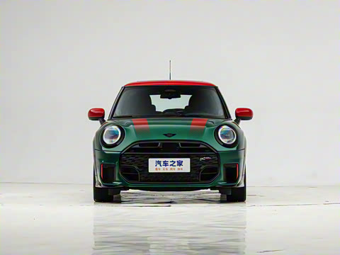 2025�� JOHN COOPER WORKS