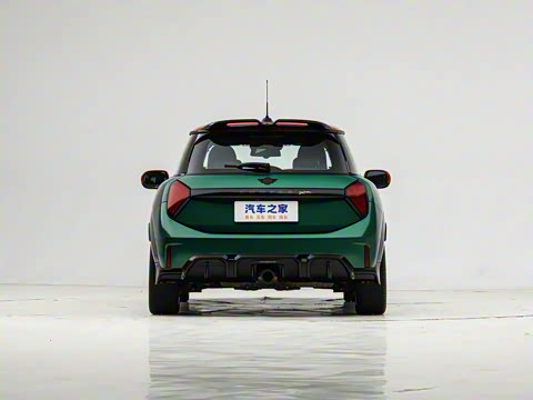 2025�� JOHN COOPER WORKS