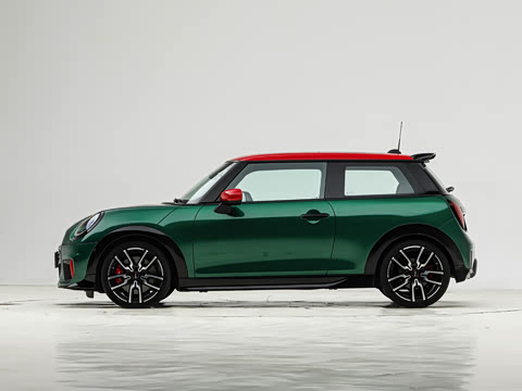 2025�� JOHN COOPER WORKS