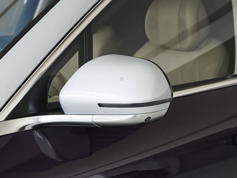 2025�� ���� Ultra�� 100kWh 4���� (192�߼����״