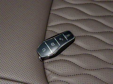 2025�� EV �Ǽݰ� 635KM�콢��