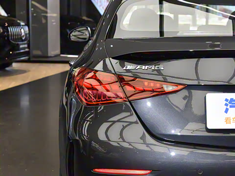 2026�� AMG C 43 4MATIC