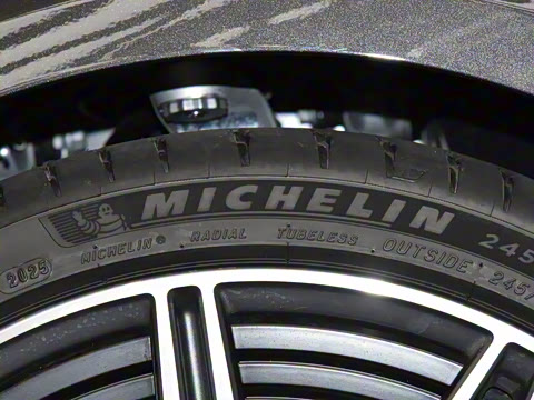 2026�� AMG C 43 4MATIC