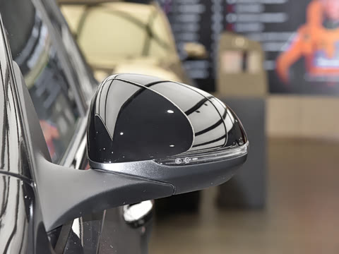 2026�� AMG C 43 4MATIC