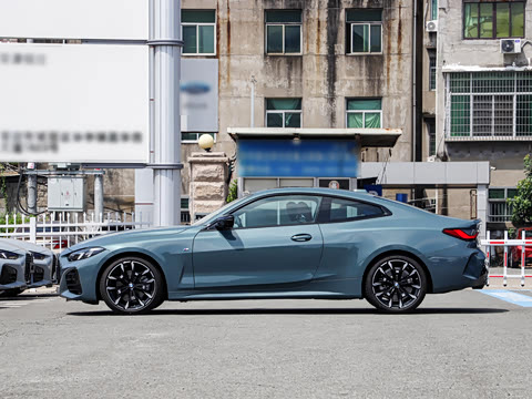 2026�� 430i M�˶���ҹ��װ