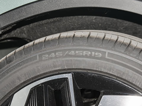 2026�� 550Ultra��ΪǬ��ADS SE��