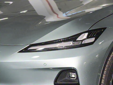 2026�� 550Ultra��ΪǬ��ADS SE��