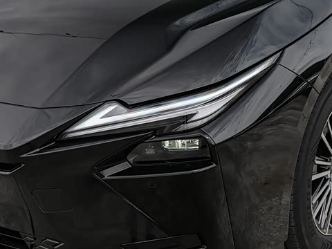 2026�� 300h