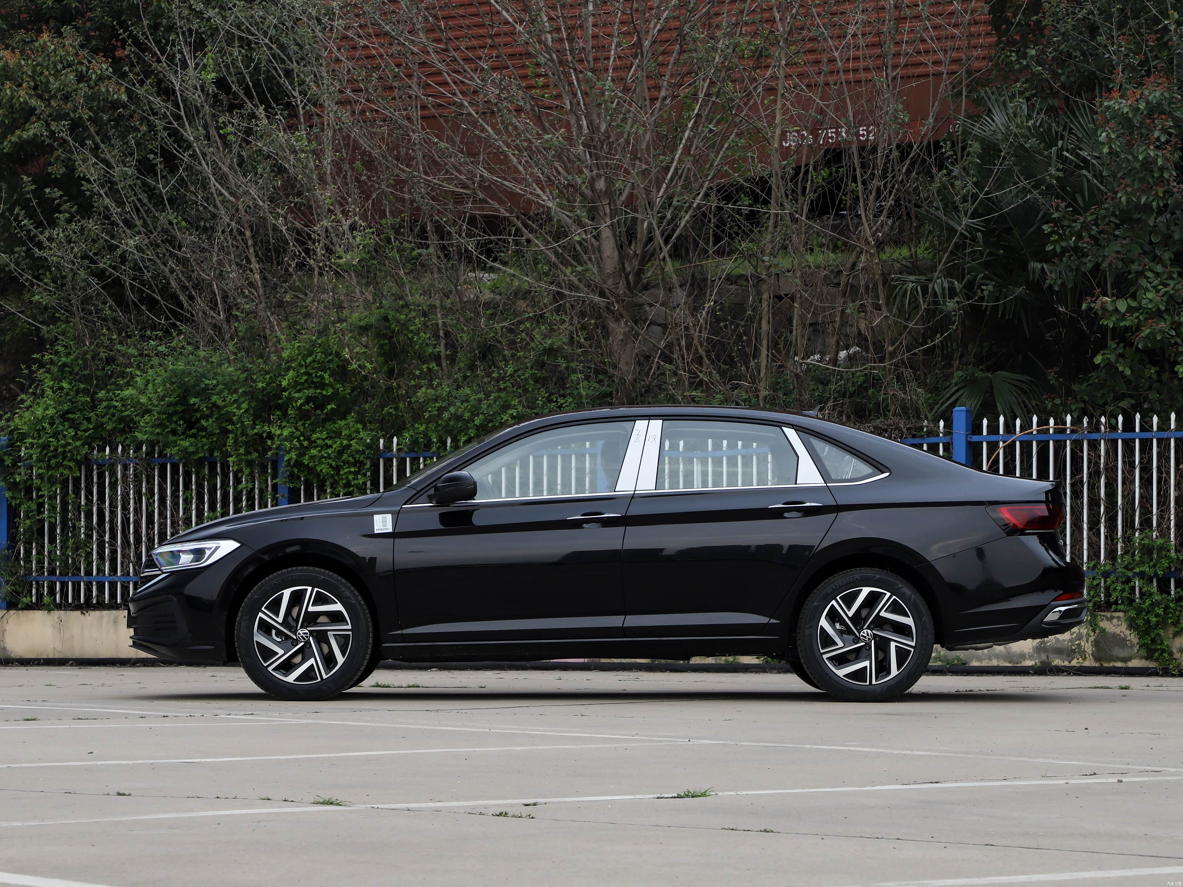 Volkswagen Sagitar, миниатюра 4